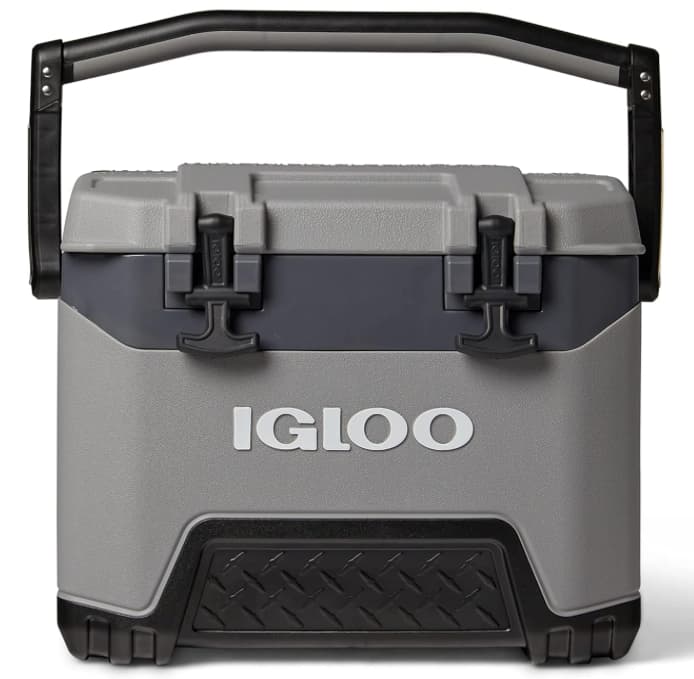 Cooler with water